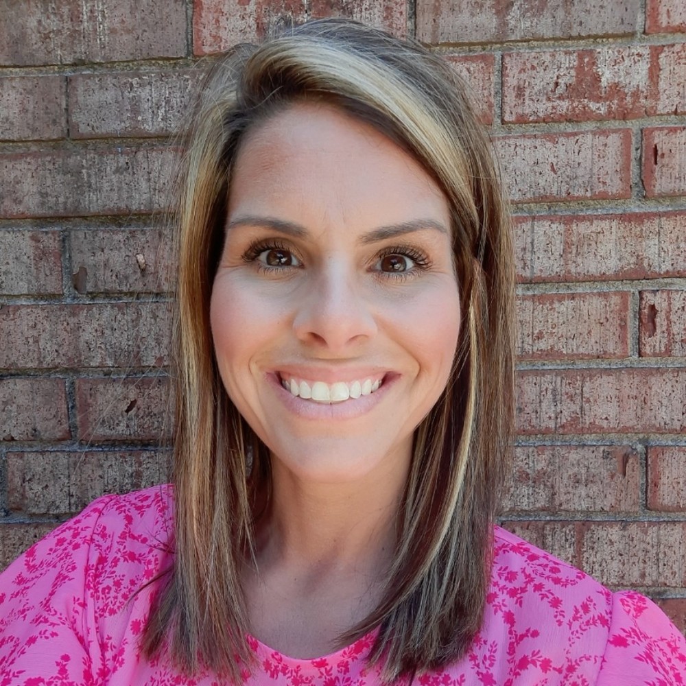 Meet your Posher, Holly